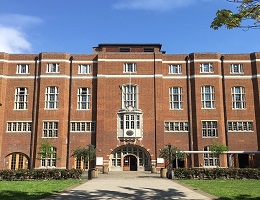 How to Find a School in UK for Your Child