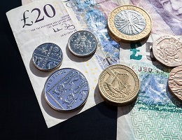 How to Benefit From Tax Refunds as an Immigrant in UK